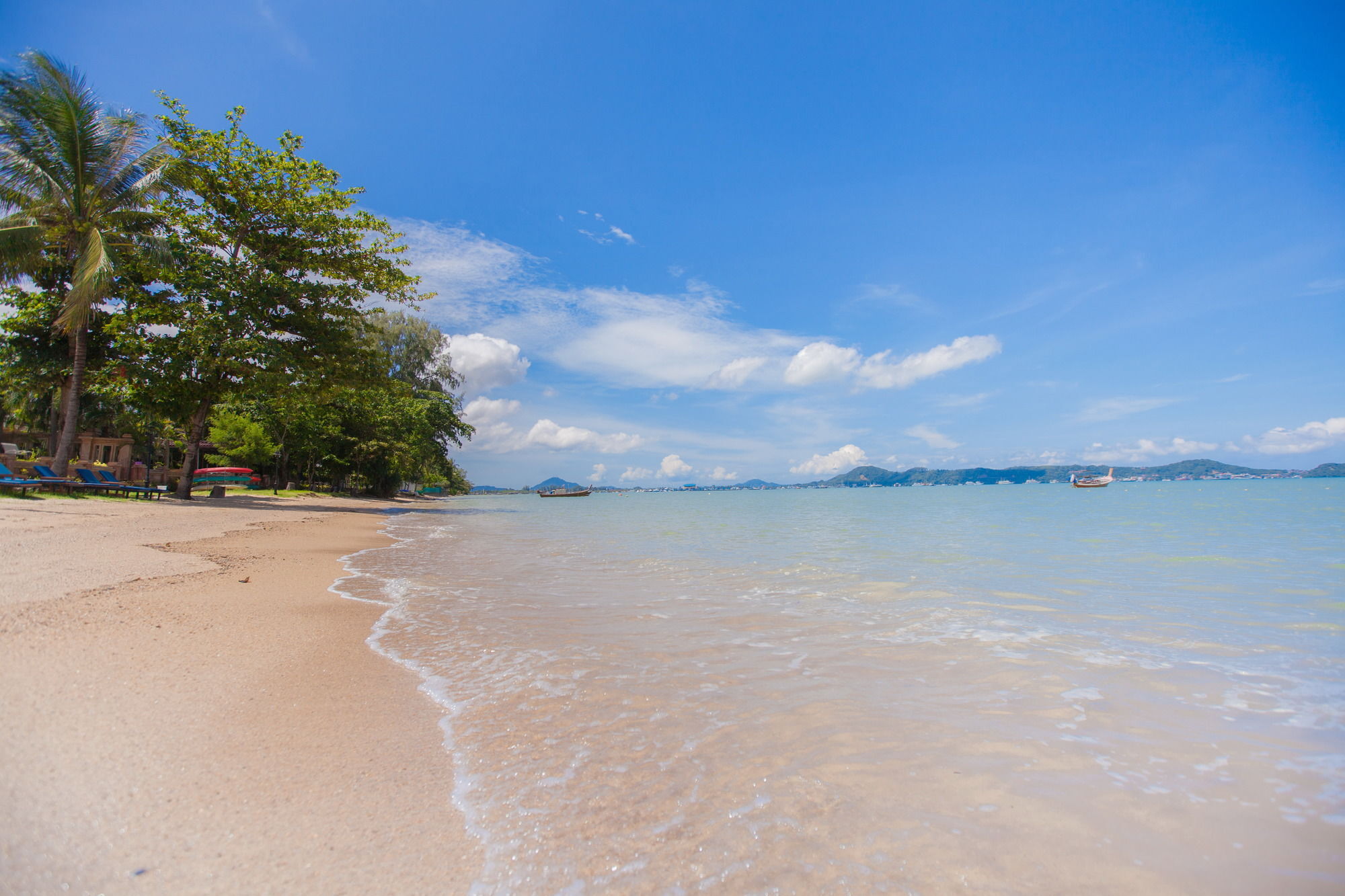 Chalong Beach Hotel Phuket Rawai Exterior photo