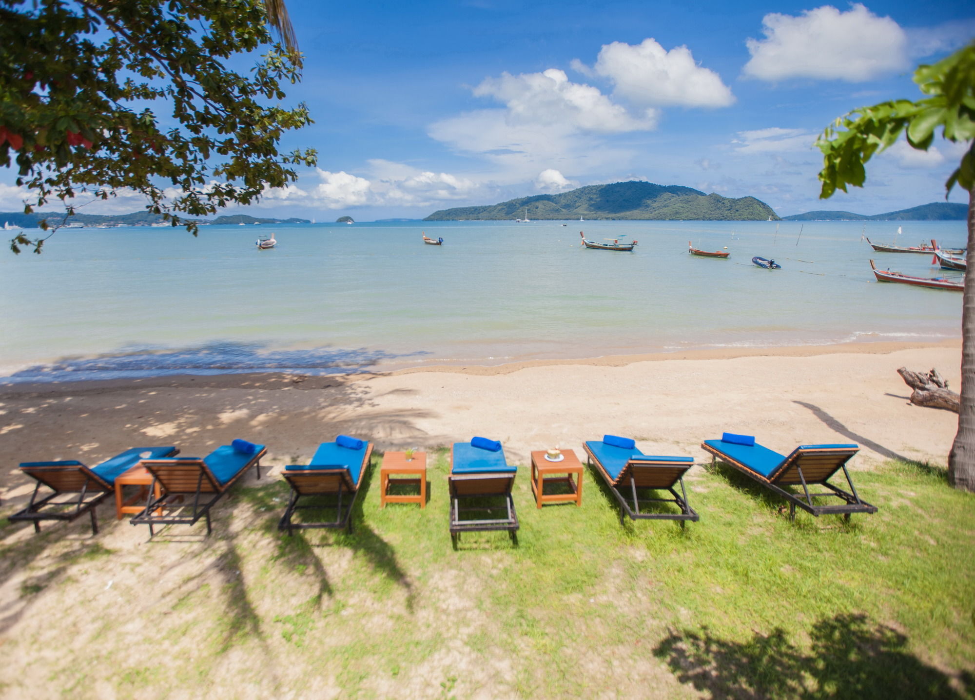 Chalong Beach Hotel Phuket Rawai Exterior photo